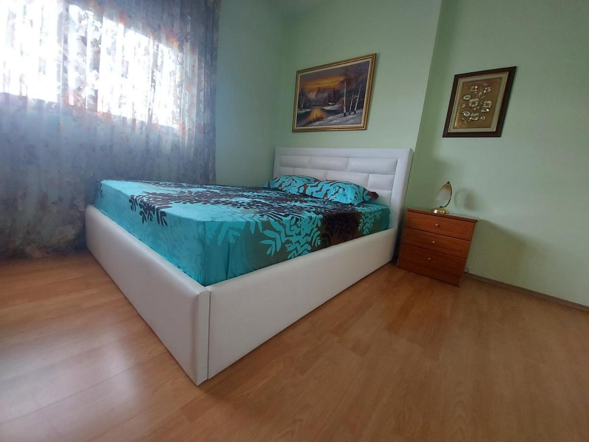 Geni Apartment Korce Exterior photo